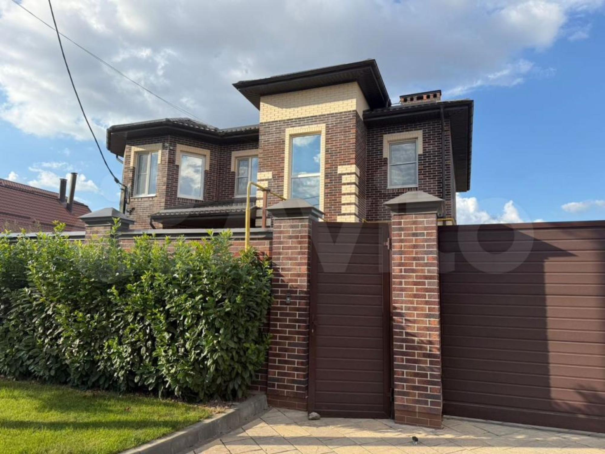 Купить дачу, дом, коттедж за 75 000 000 рублей на Екатериновская ул, 38