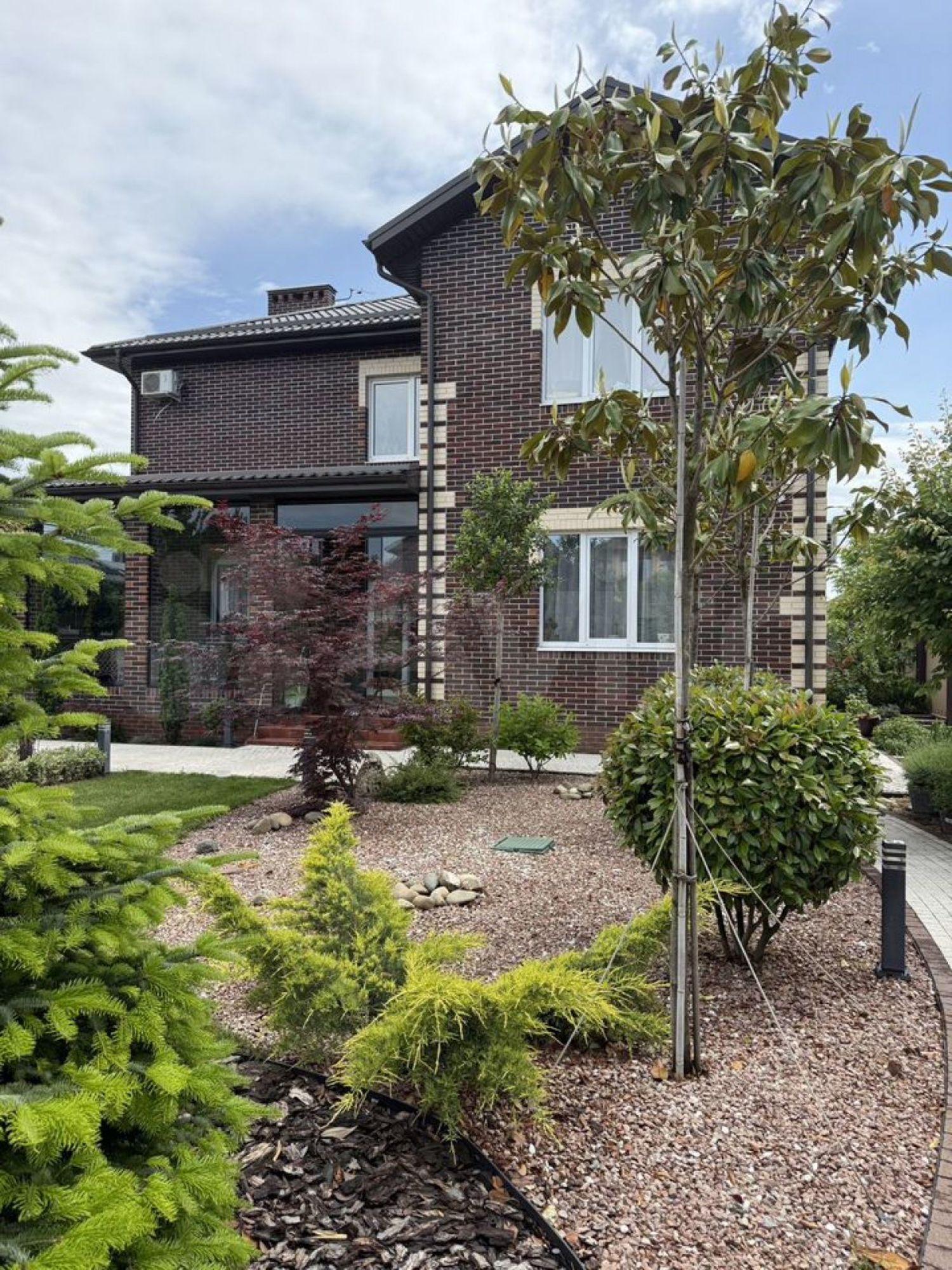 Купить дачу, дом, коттедж за 75 000 000 рублей на Екатериновская ул, 38