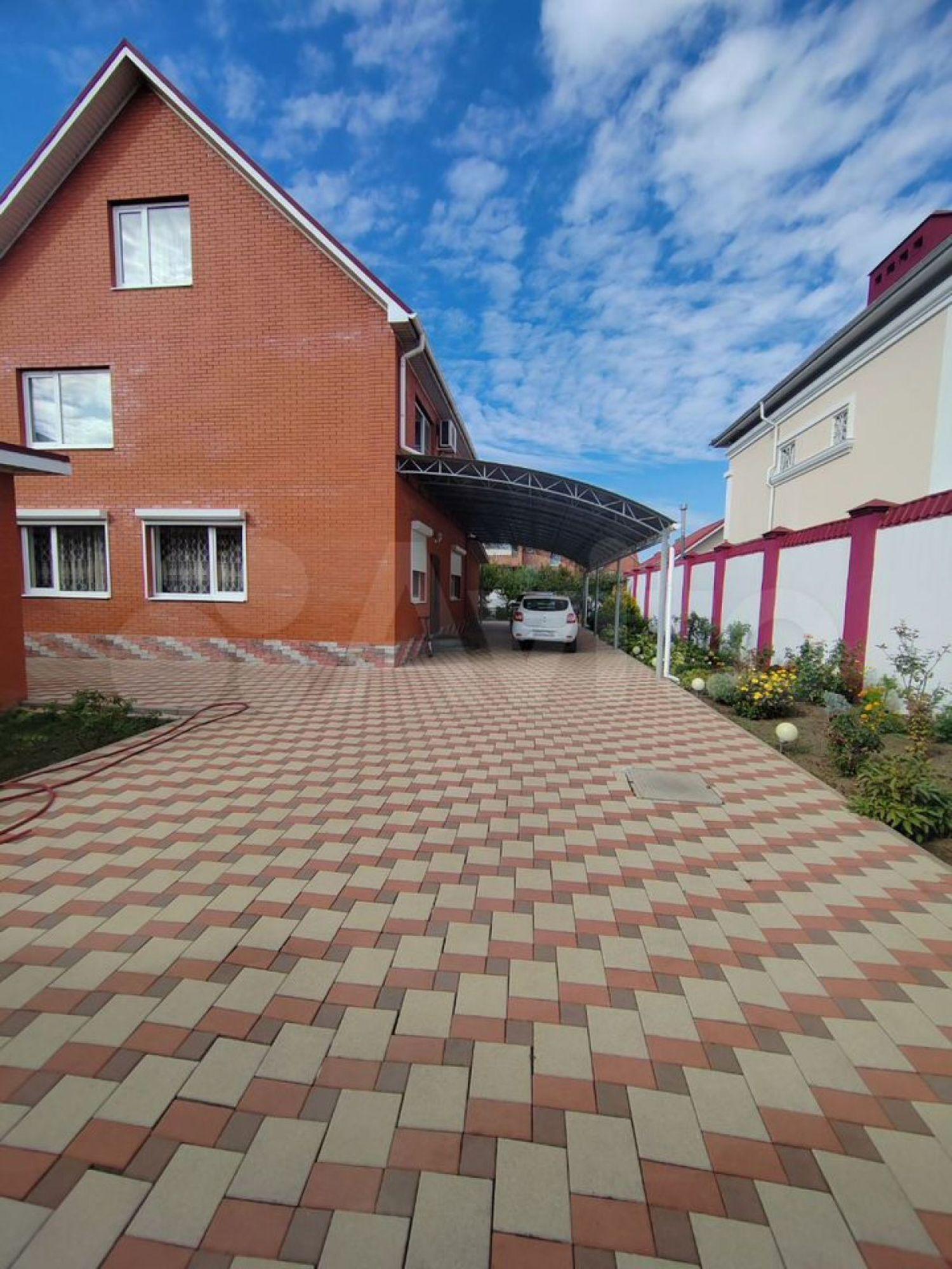 Купить дачу, дом, коттедж за 24 700 000 рублей на 2-я Полевая ул, 43