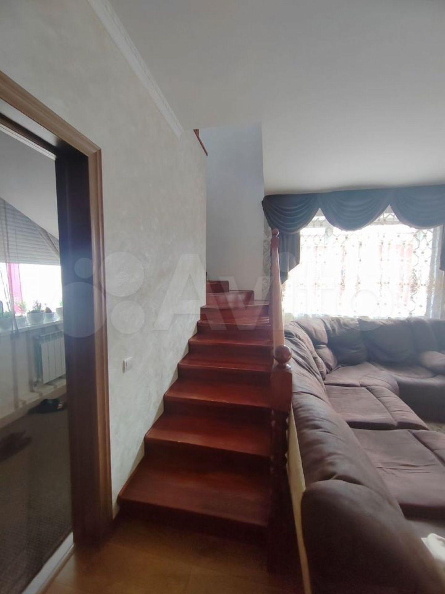 Купить дачу, дом, коттедж за 24 700 000 рублей на 2-я Полевая ул, 43