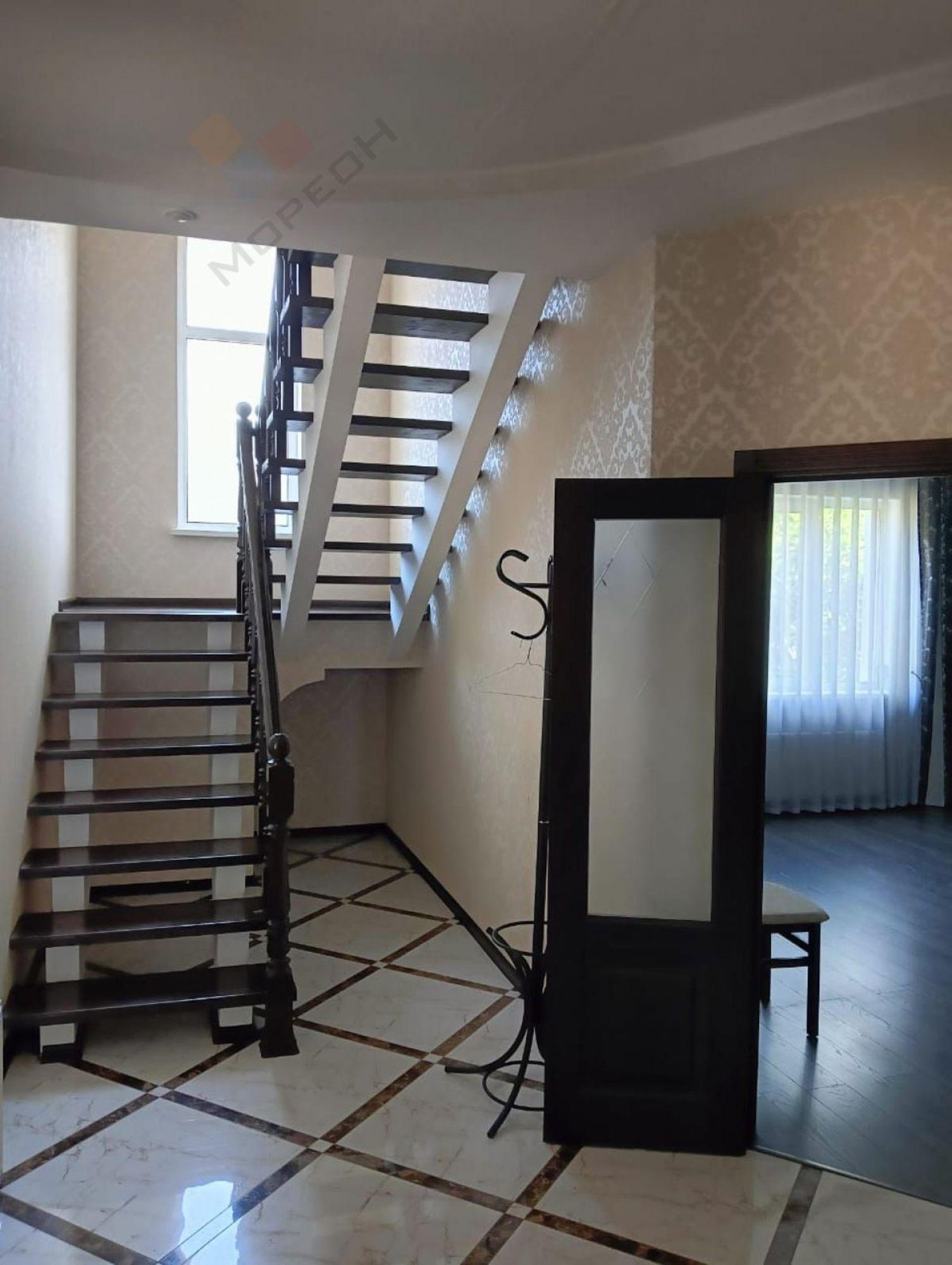 Купить дачу, дом, коттедж за 15 500 000 рублей на Ореховая ул, 16