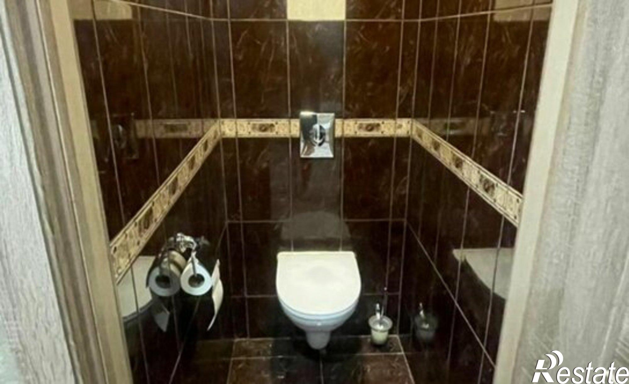 Купить квартиру за 10 000 000 рублей на Российская улица, 79/3 к1