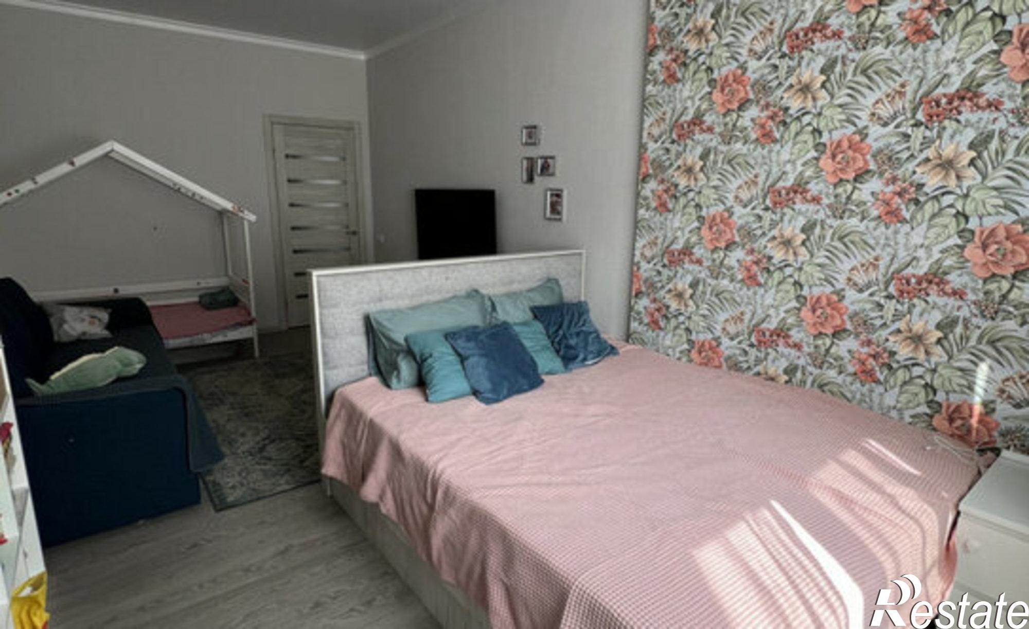 Купить квартиру за 4 100 000 рублей на ул Кореновская, 57 1