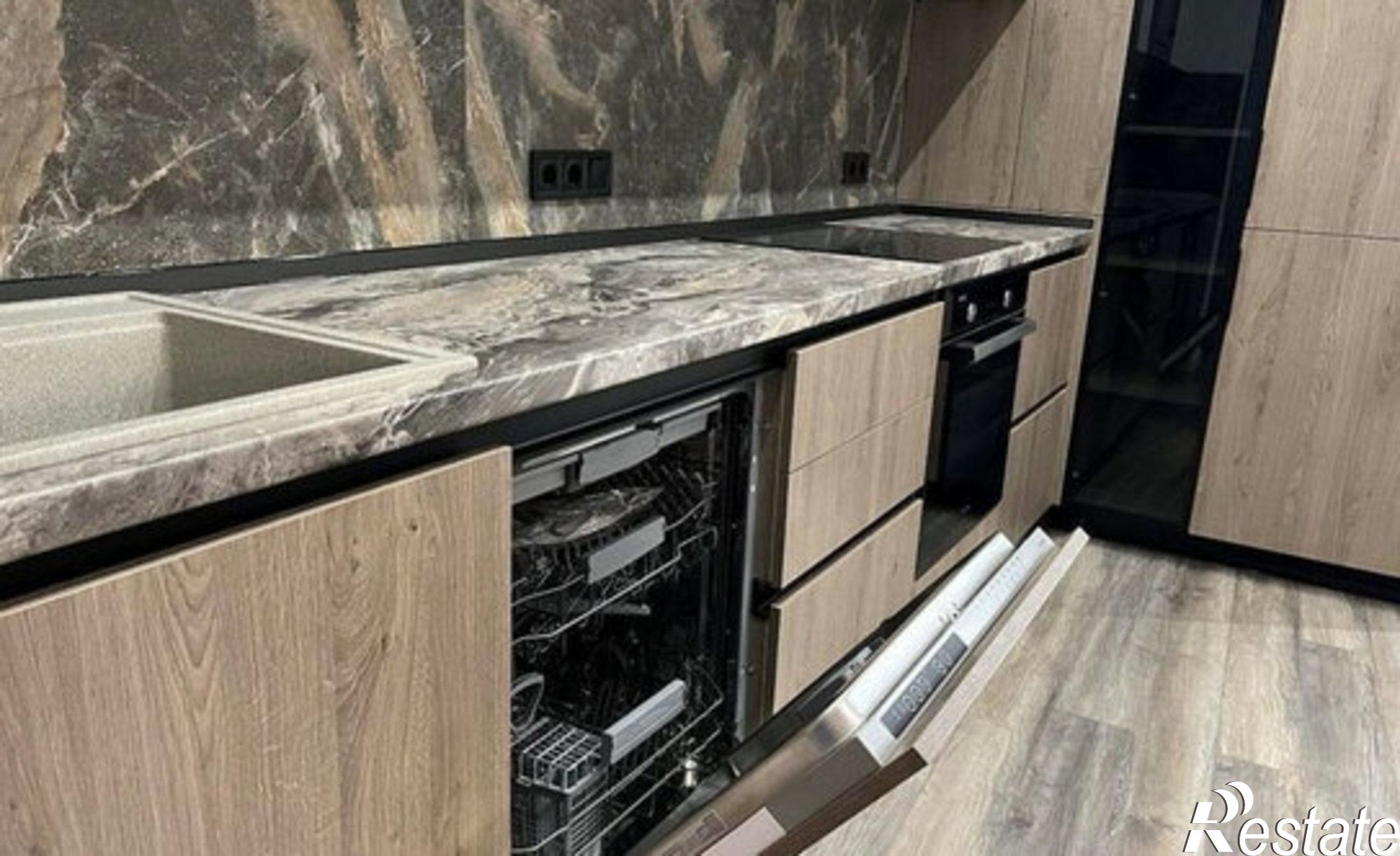 Купить квартиру за 3 970 000 рублей на улица Евгении Жигуленко, 13