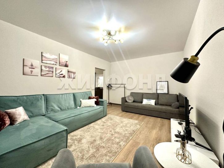 4-комн квартира Черкасская улица, д.47