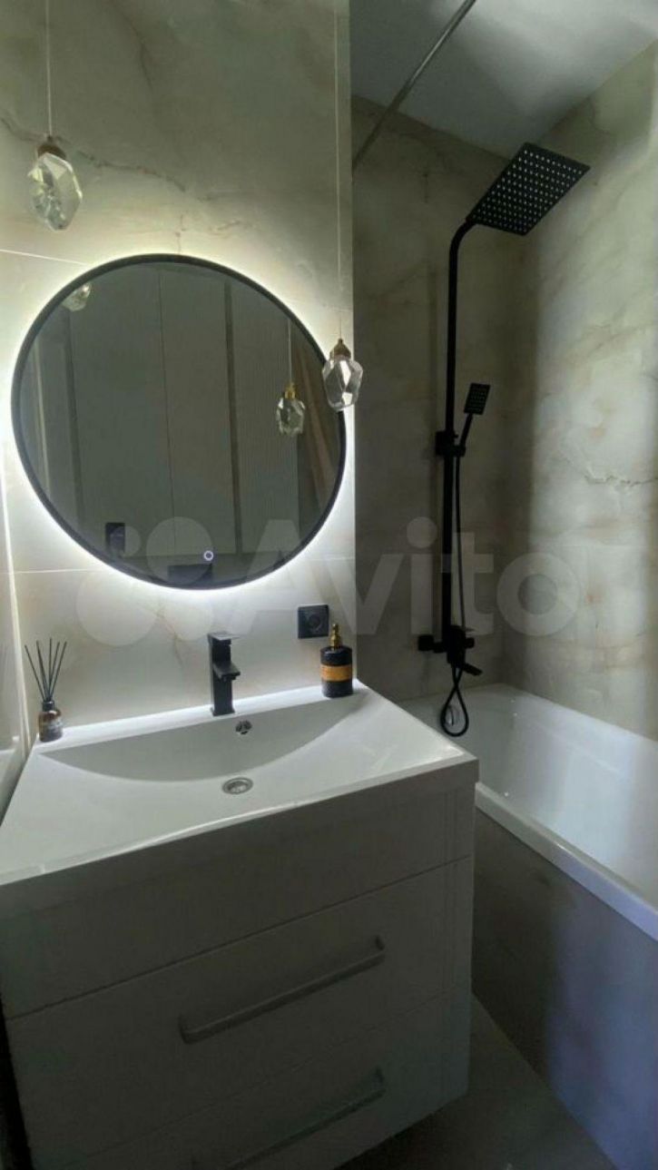 3-комн квартира Ивана Беличенко ул, 101