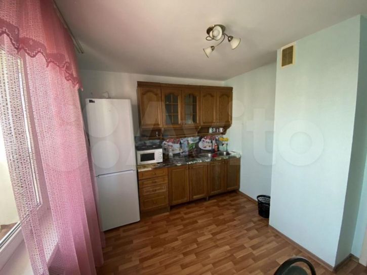 2-комн квартира Героев-Разведчиков ул, 42