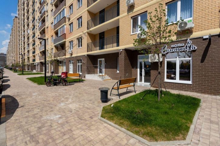 1-комн квартира Лётчика Позднякова ул, 2к24