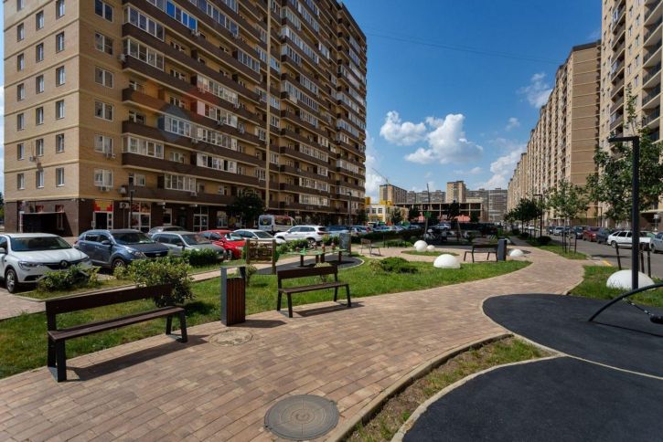 1-комн квартира Лётчика Позднякова ул, 2к24