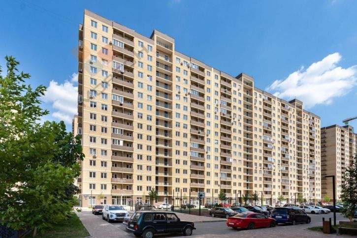1-комн квартира Лётчика Позднякова ул, 2к24