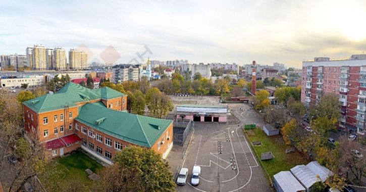 2-комн квартира Алтайская ул, 2