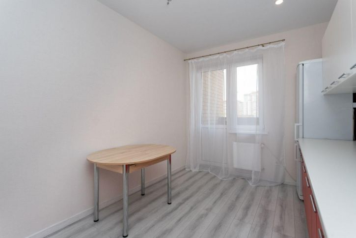 1-комн квартира им. Петра Метальникова ул, 36