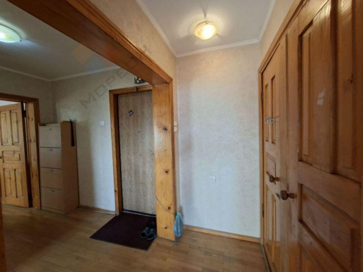 2-комн квартира Симферопольская ул, 18