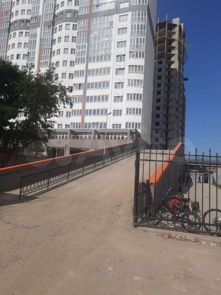 1-комн квартира Уральская ул, 100