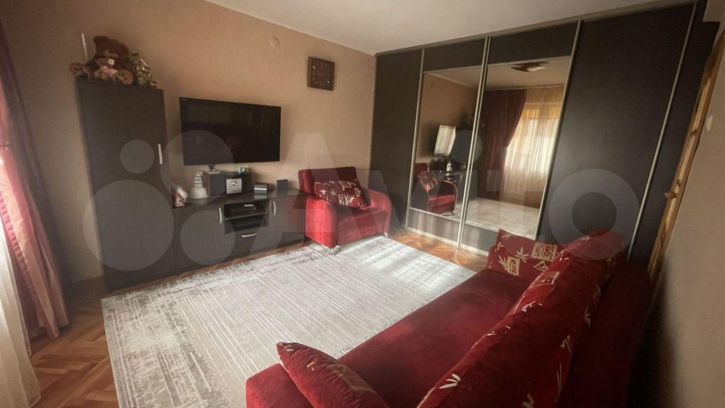 1-комн квартира Чекистов пр-кт, 16