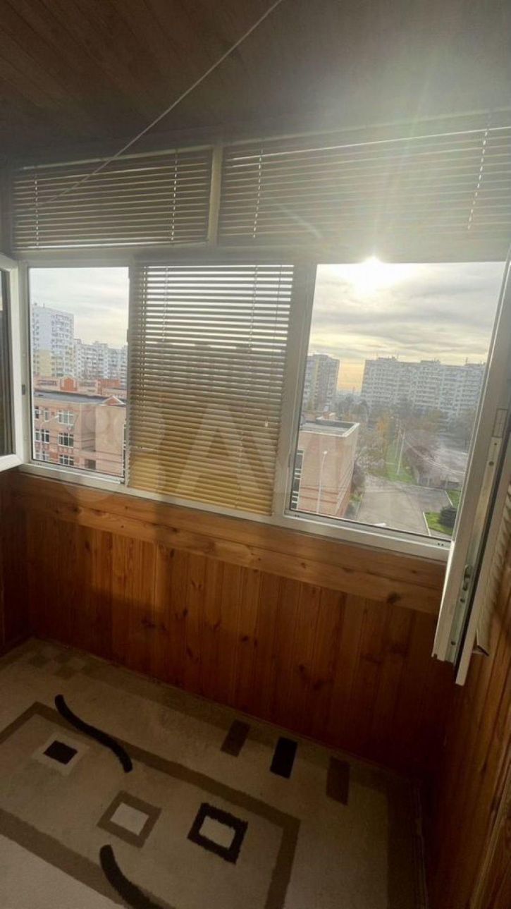 1-комн квартира Чекистов пр-кт, 16