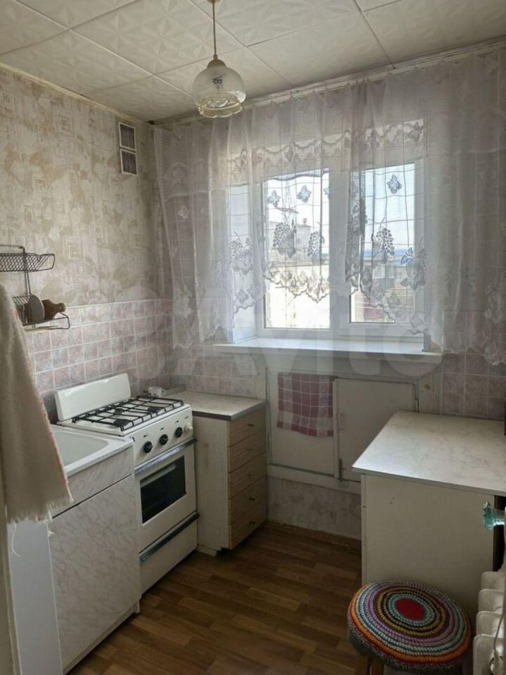 1-комн квартира Селезнёва ул, 202