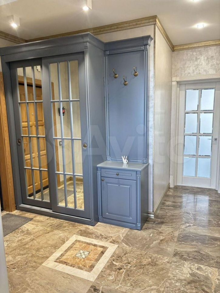 2-комн квартира Российская ул, 74