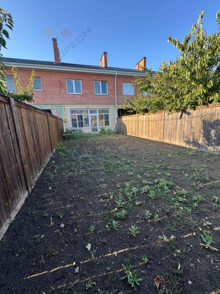 Коттедж/дом Зои Космодемьянской ул, 7/ к4