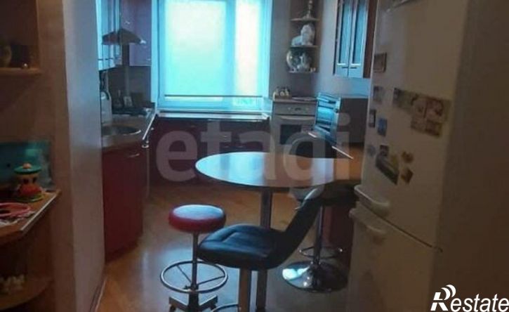 3-комн квартира улица Благоева, 48,  д. 48