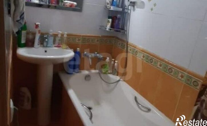 3-комн квартира улица Благоева, 48,  д. 48