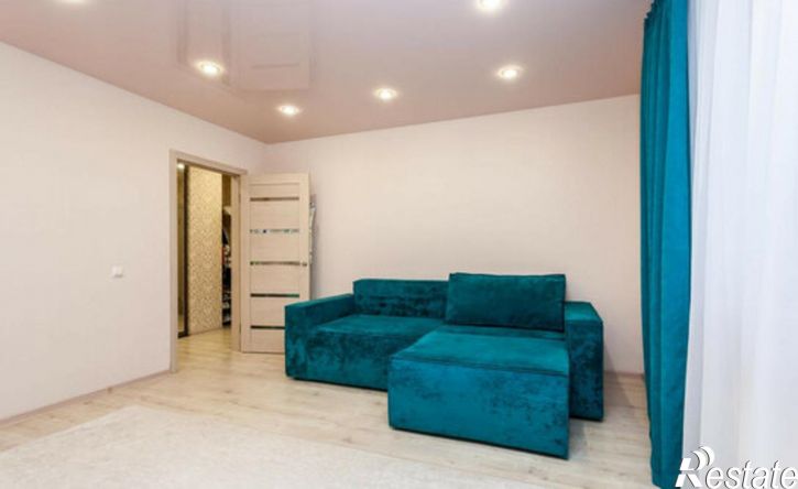 3-комн квартира ул Венецианская, 12,  д. 12