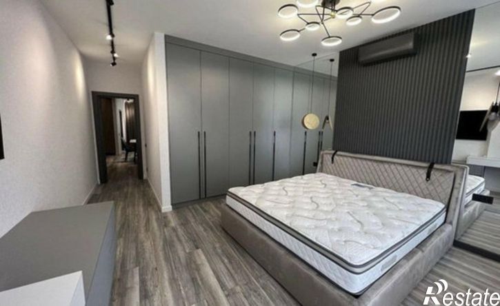 1-комн квартира улица Евгении Жигуленко, 13,  д. 13