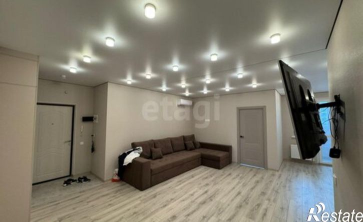 3-комн квартира Адмиралтейский б-р, 3 3,  д. 3 3,  к. 3