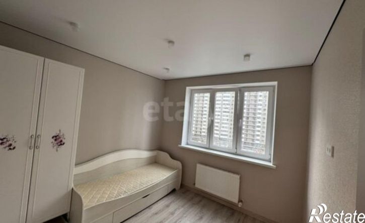 3-комн квартира Адмиралтейский б-р, 3 3,  д. 3 3,  к. 3