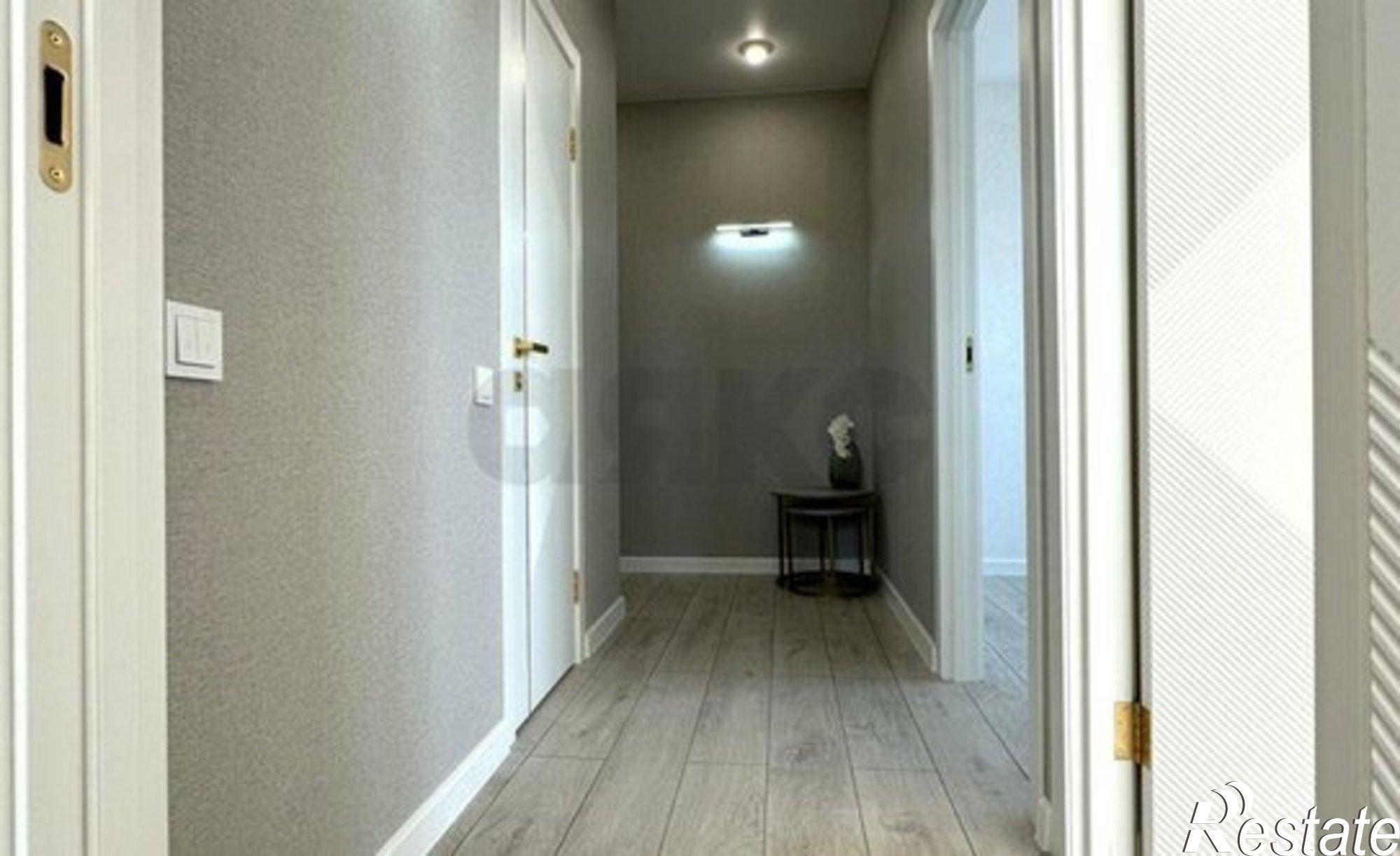 Купить квартиру за 7 600 000 рублей на улица Снесарева, 10/1