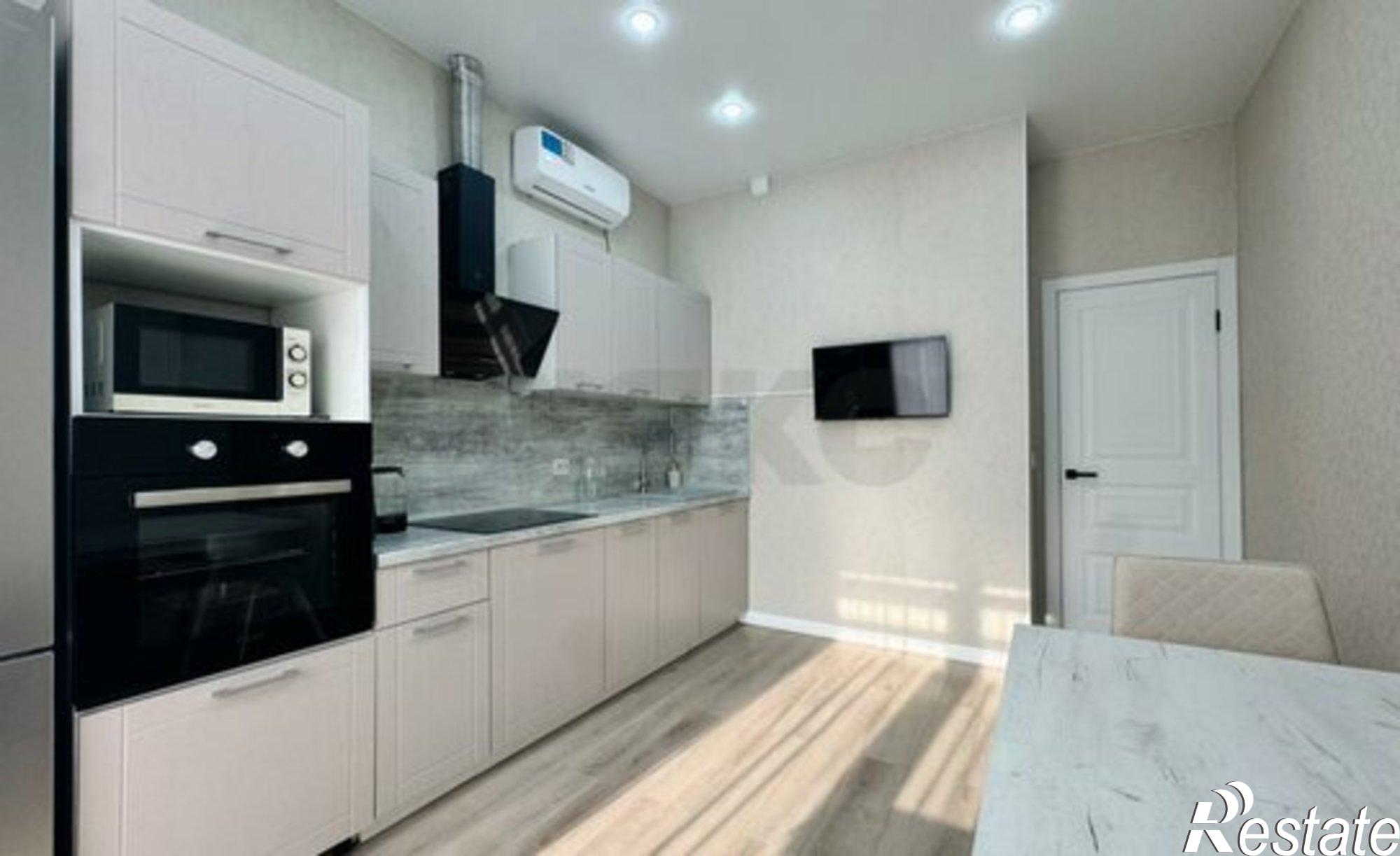 Купить квартиру за 4 850 000 рублей на ул им. генерала Корнилова, 10 1