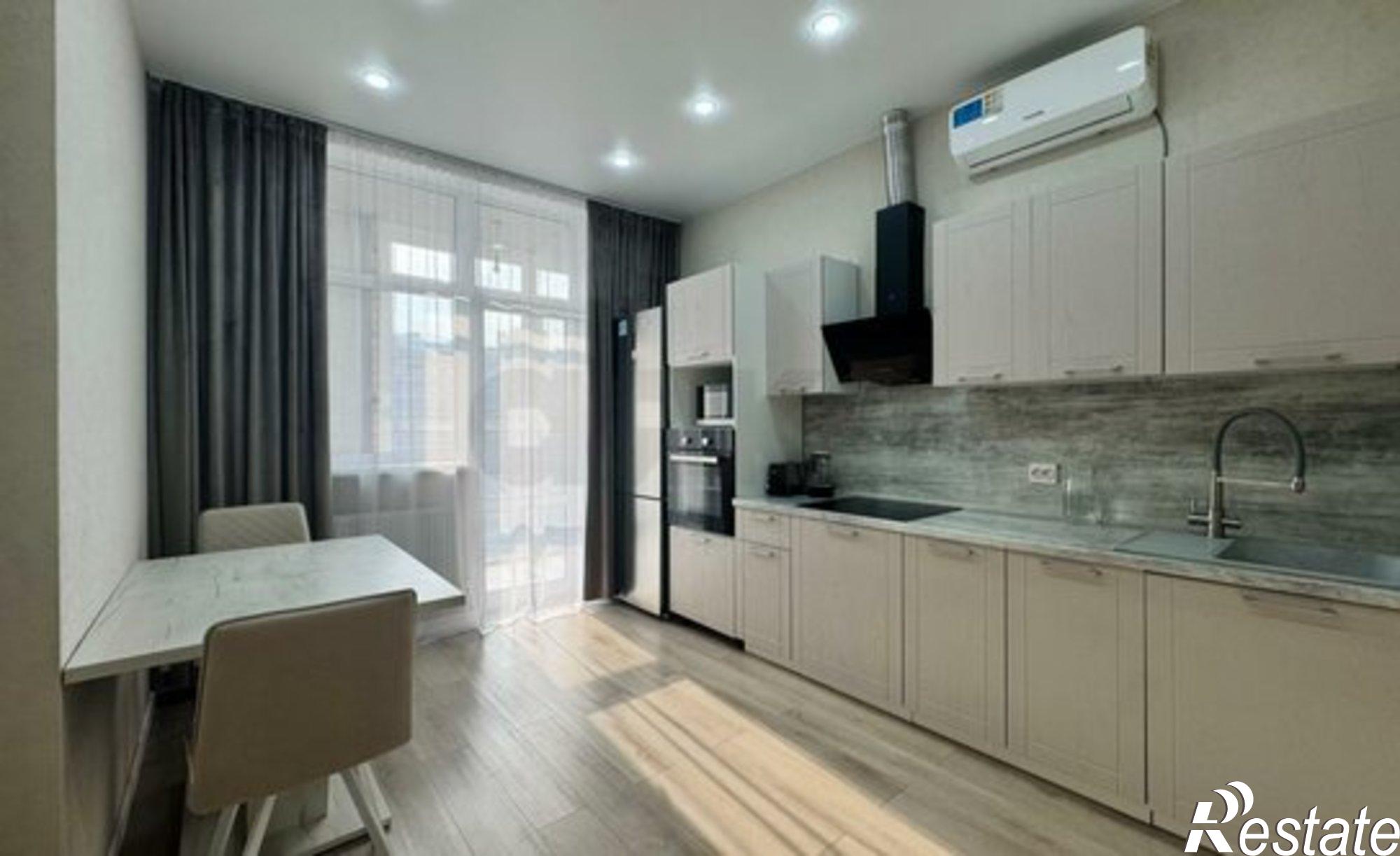 Купить квартиру за 4 850 000 рублей на ул им. генерала Корнилова, 10 1