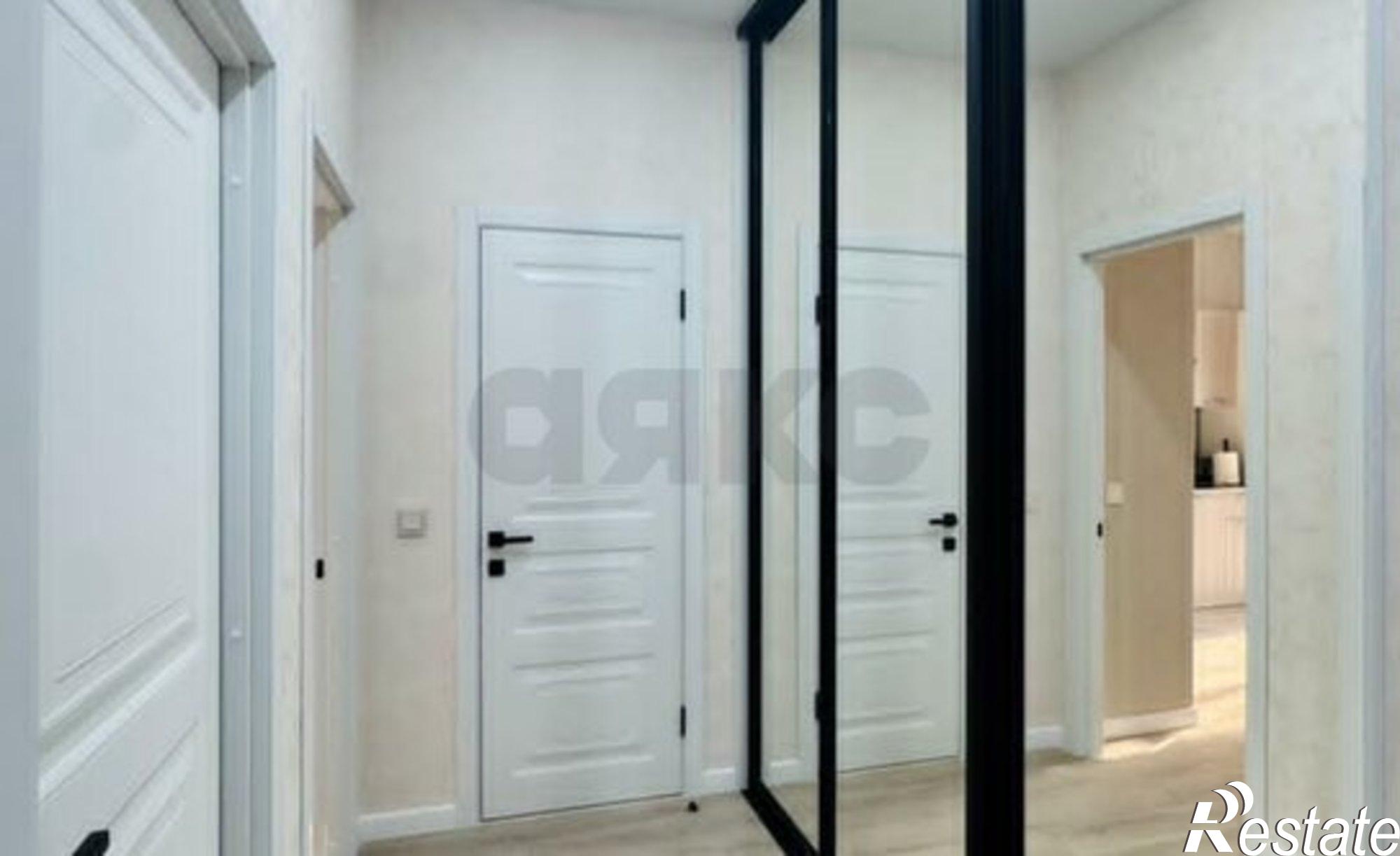 Купить квартиру за 4 850 000 рублей на ул им. генерала Корнилова, 10 1