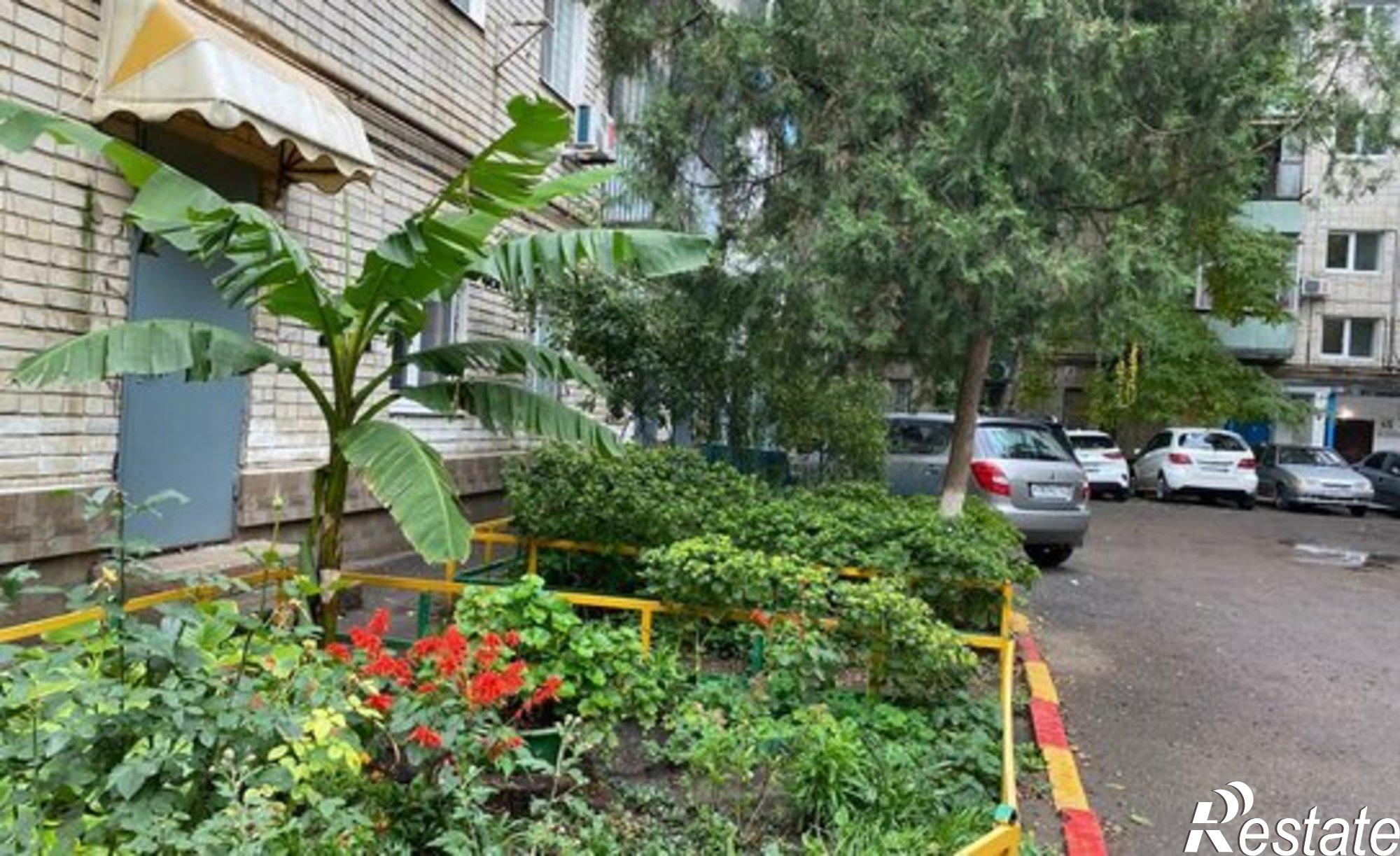 Купить квартиру за 5 000 000 рублей на ул им. Атарбекова, 47