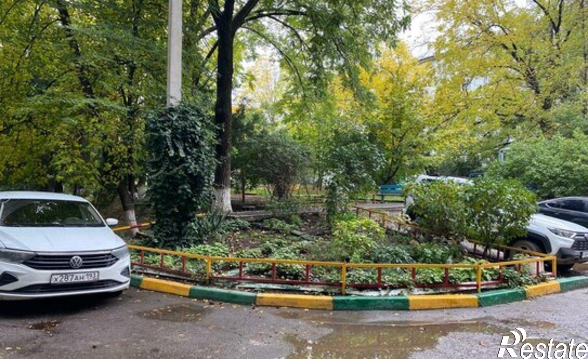 Купить квартиру за 5 000 000 рублей на ул им. Атарбекова, 47