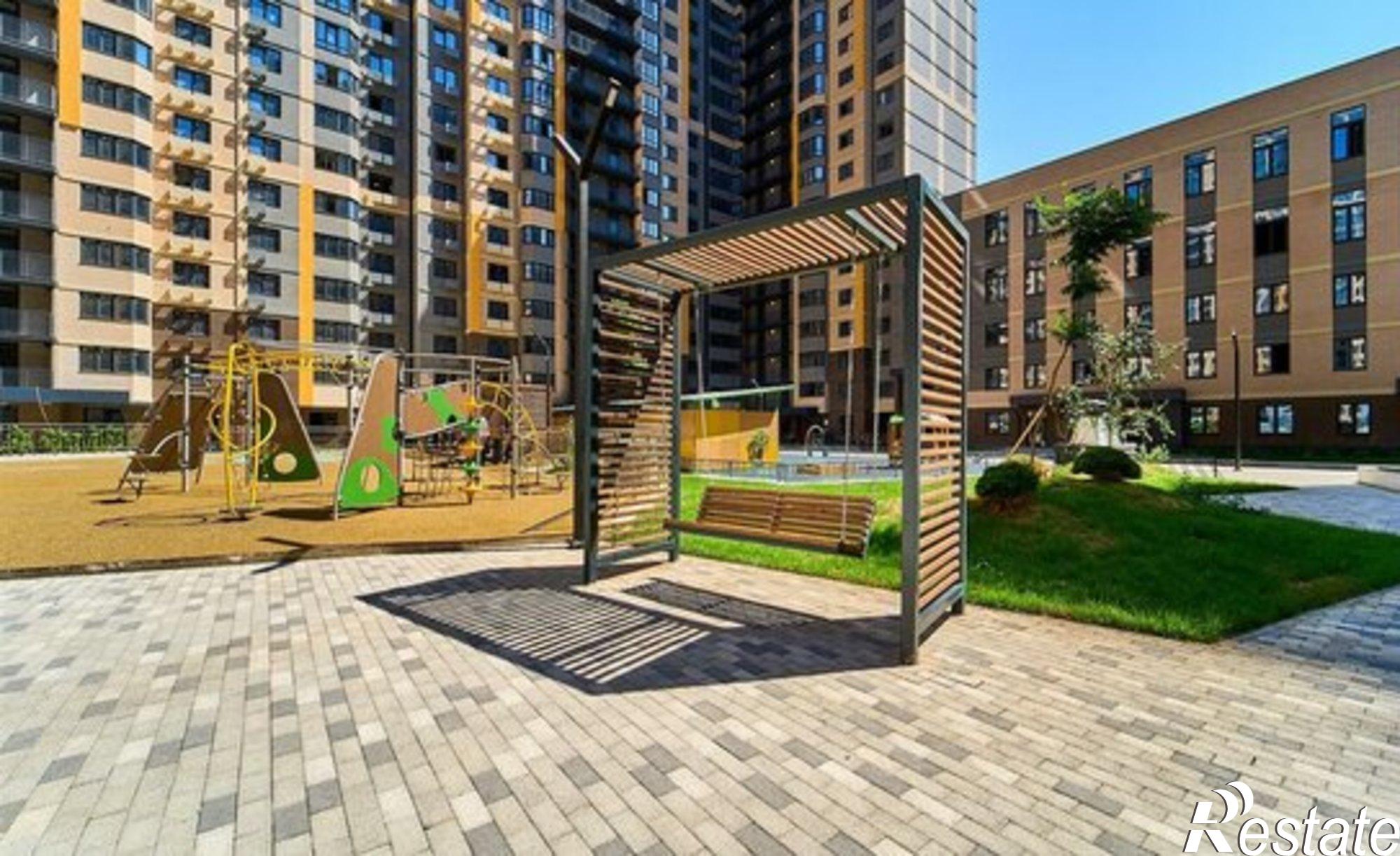 Купить квартиру за 7 400 000 рублей на Уральская улица, 87/7