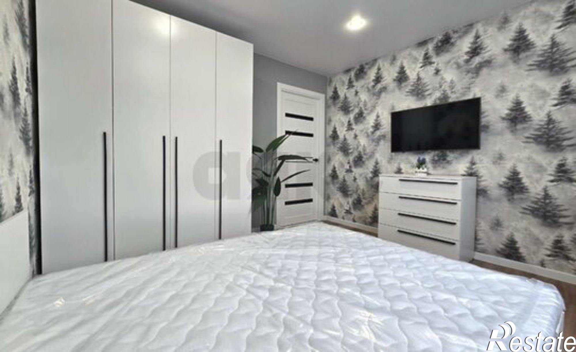 Купить квартиру за 8 000 000 рублей на ул Уральская, 148