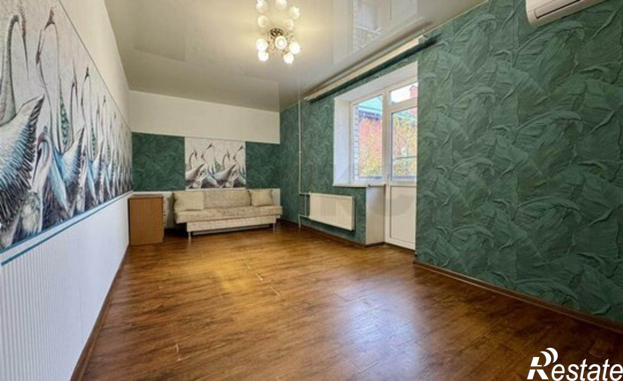 Купить квартиру за 3 300 000 рублей на ул Алуштинская, 30