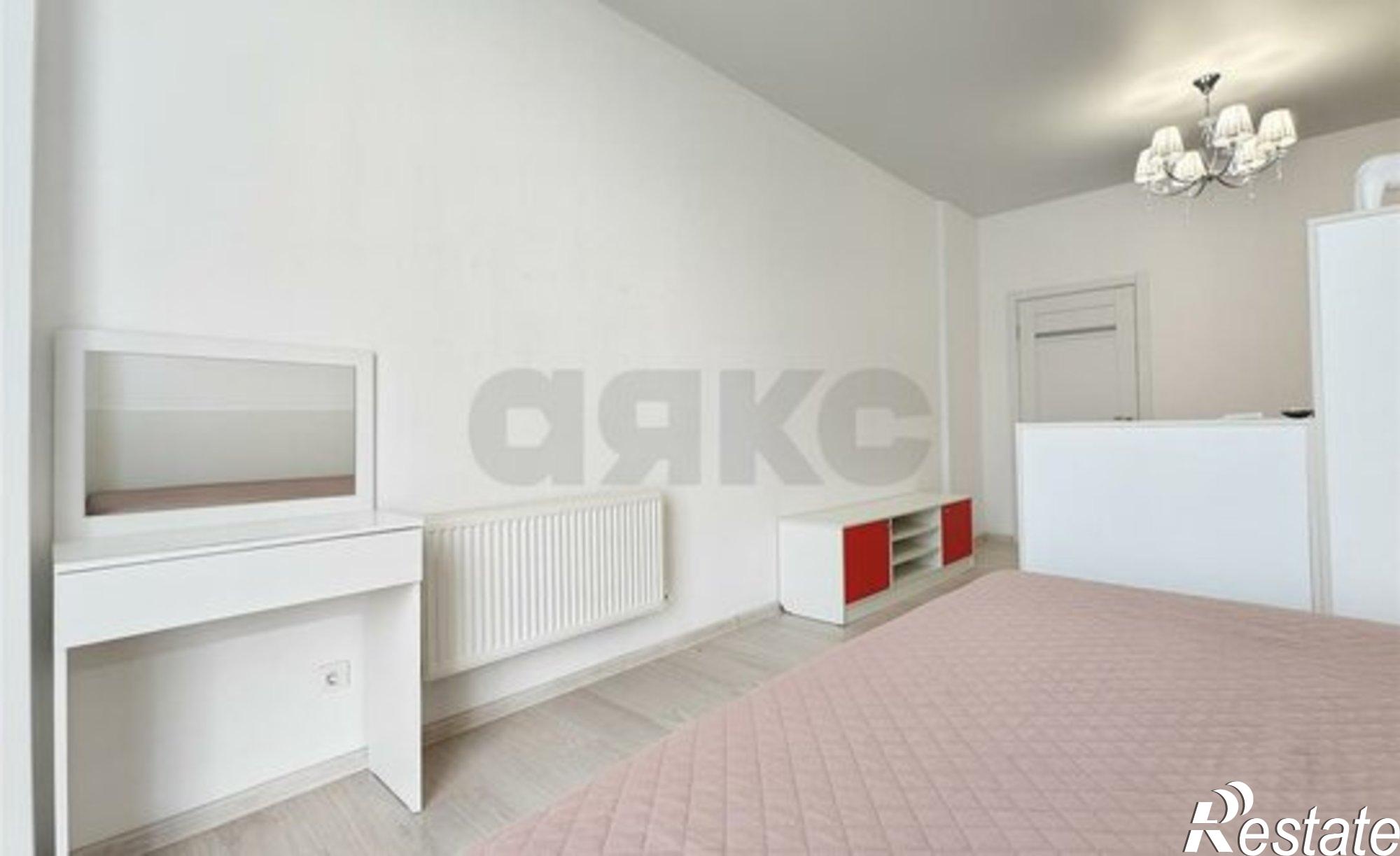 Купить квартиру за 7 800 000 рублей на улица Архитектора Петина, 18/3