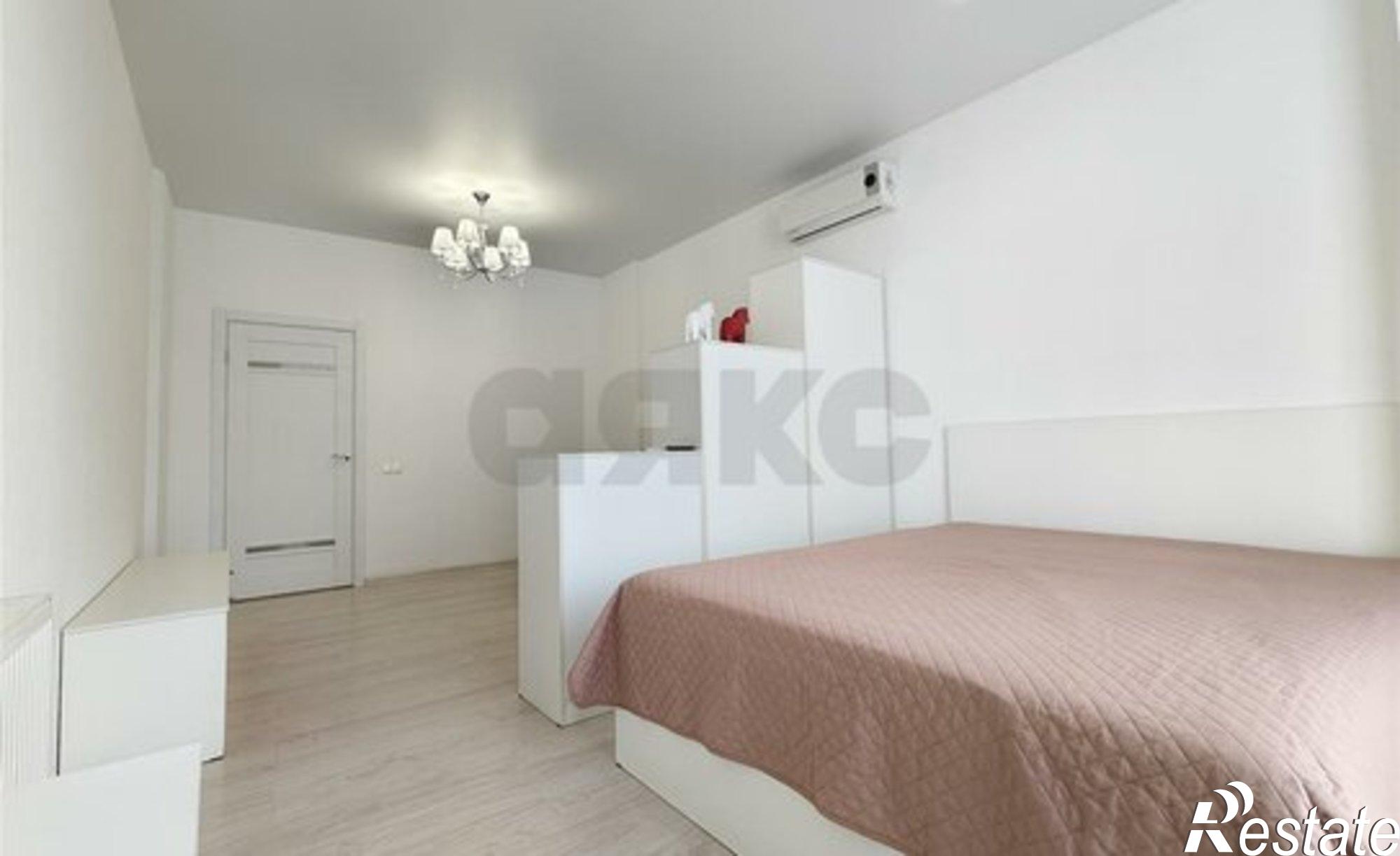 Купить квартиру за 7 800 000 рублей на улица Архитектора Петина, 18/3