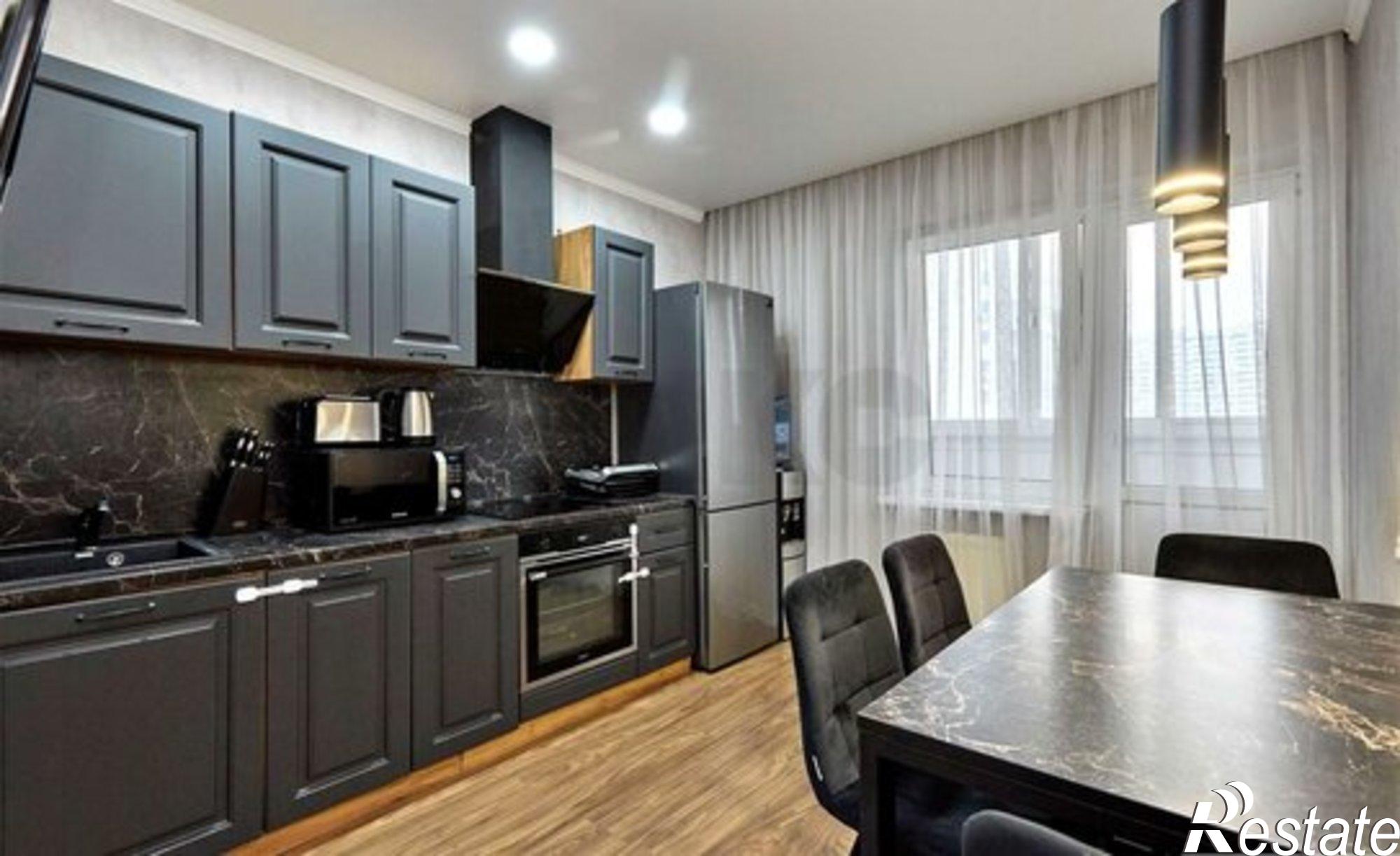 Купить квартиру за 5 700 000 рублей на улица Котлярова, 18