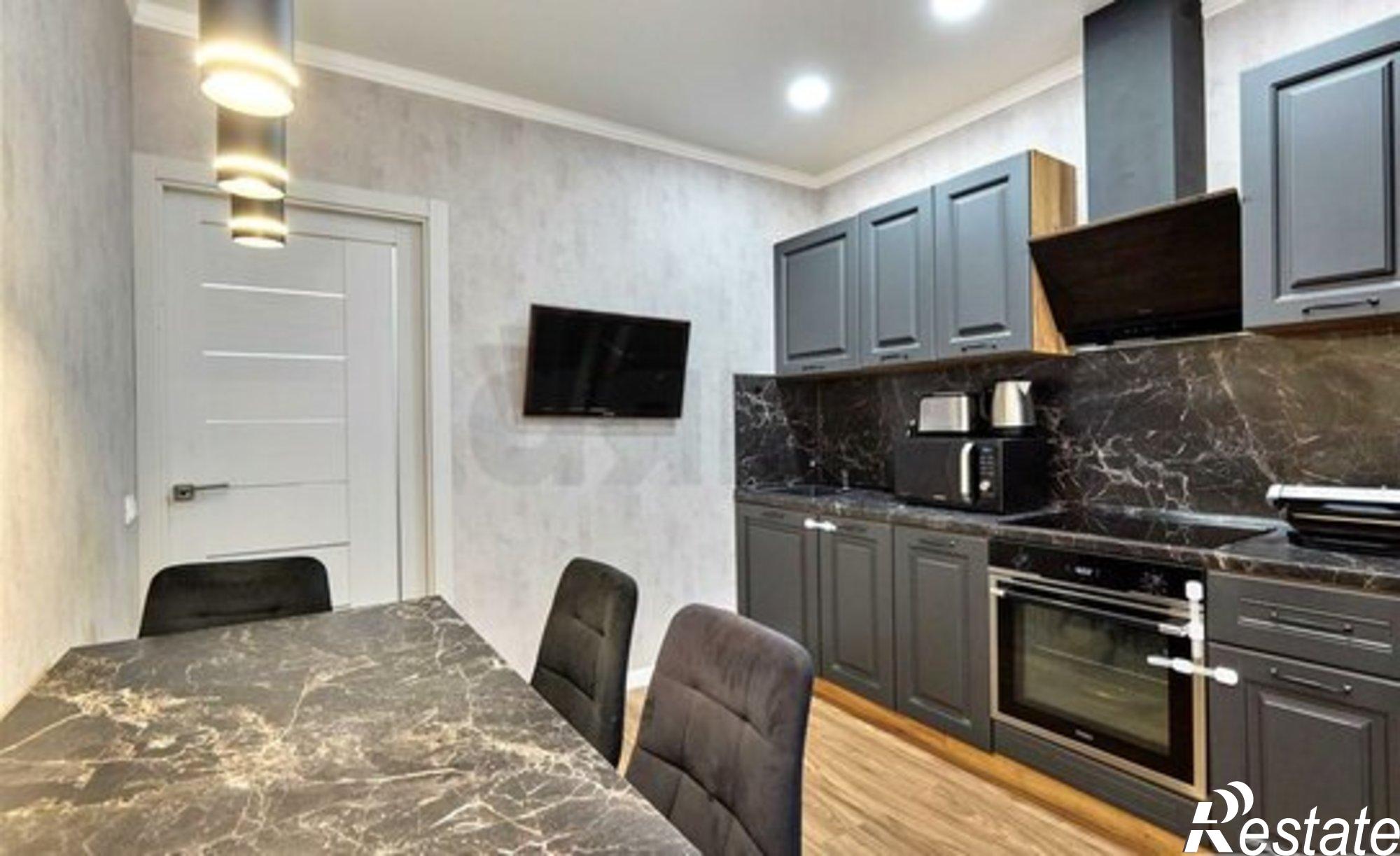 Купить квартиру за 5 700 000 рублей на улица Котлярова, 18