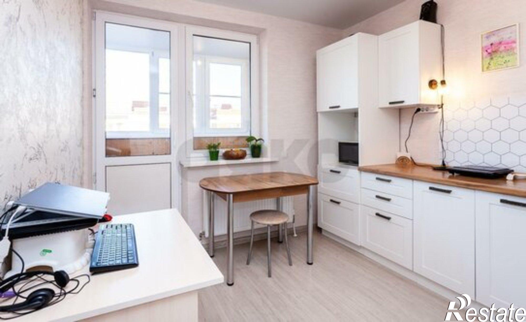 Купить квартиру за 4 570 000 рублей на улица Западный Обход, 38/1