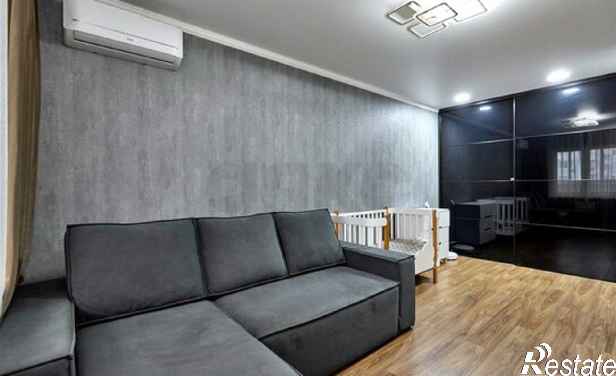 Купить квартиру за 5 700 000 рублей на улица Котлярова, 18