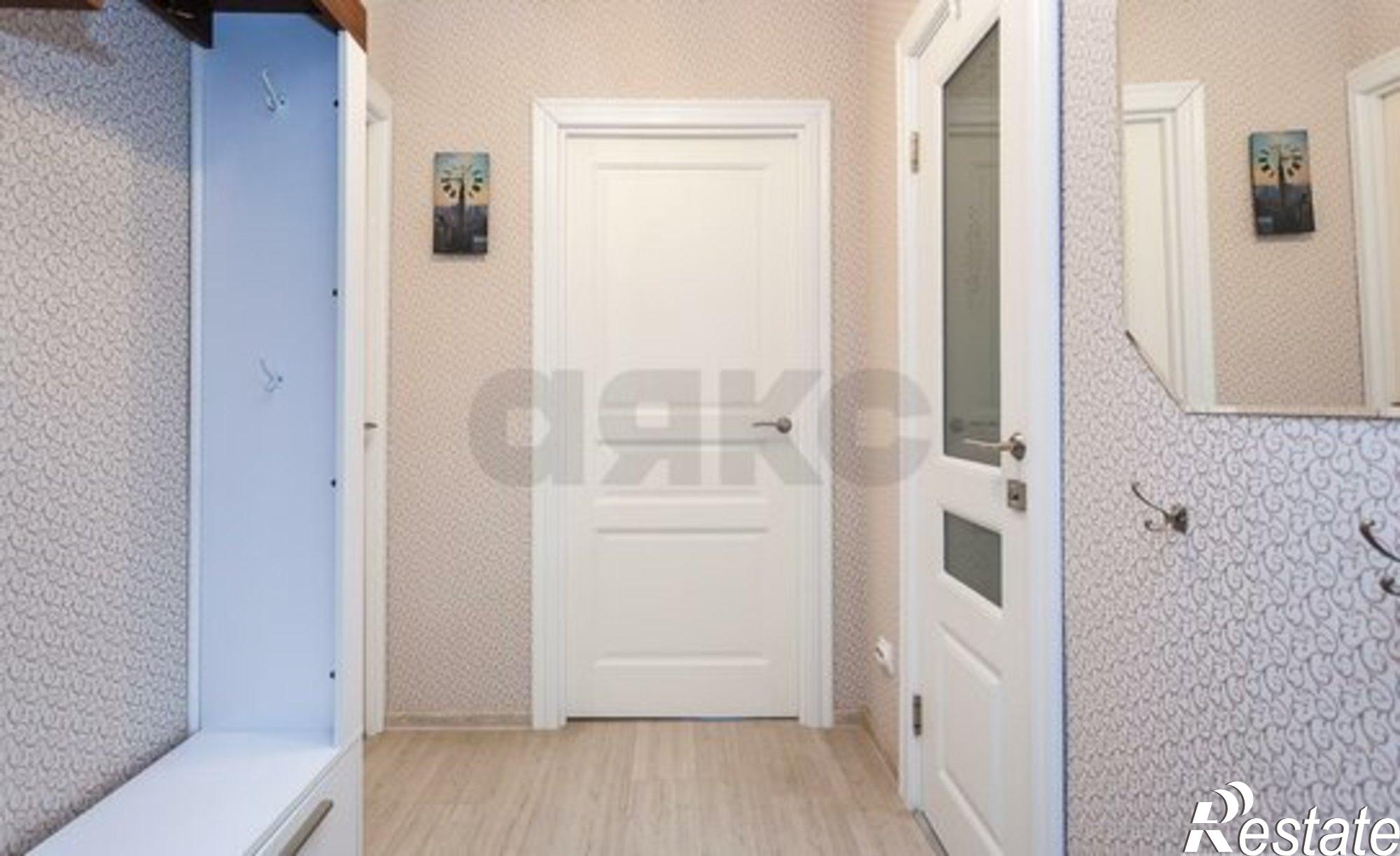 Купить квартиру за 4 570 000 рублей на улица Западный Обход, 38/1