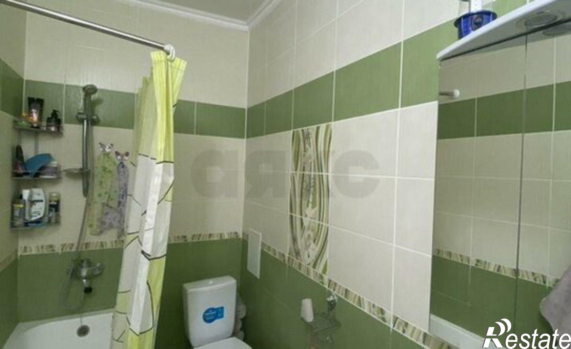 Купить квартиру за 4 100 000 рублей на ул Целиноградская, 4/2А