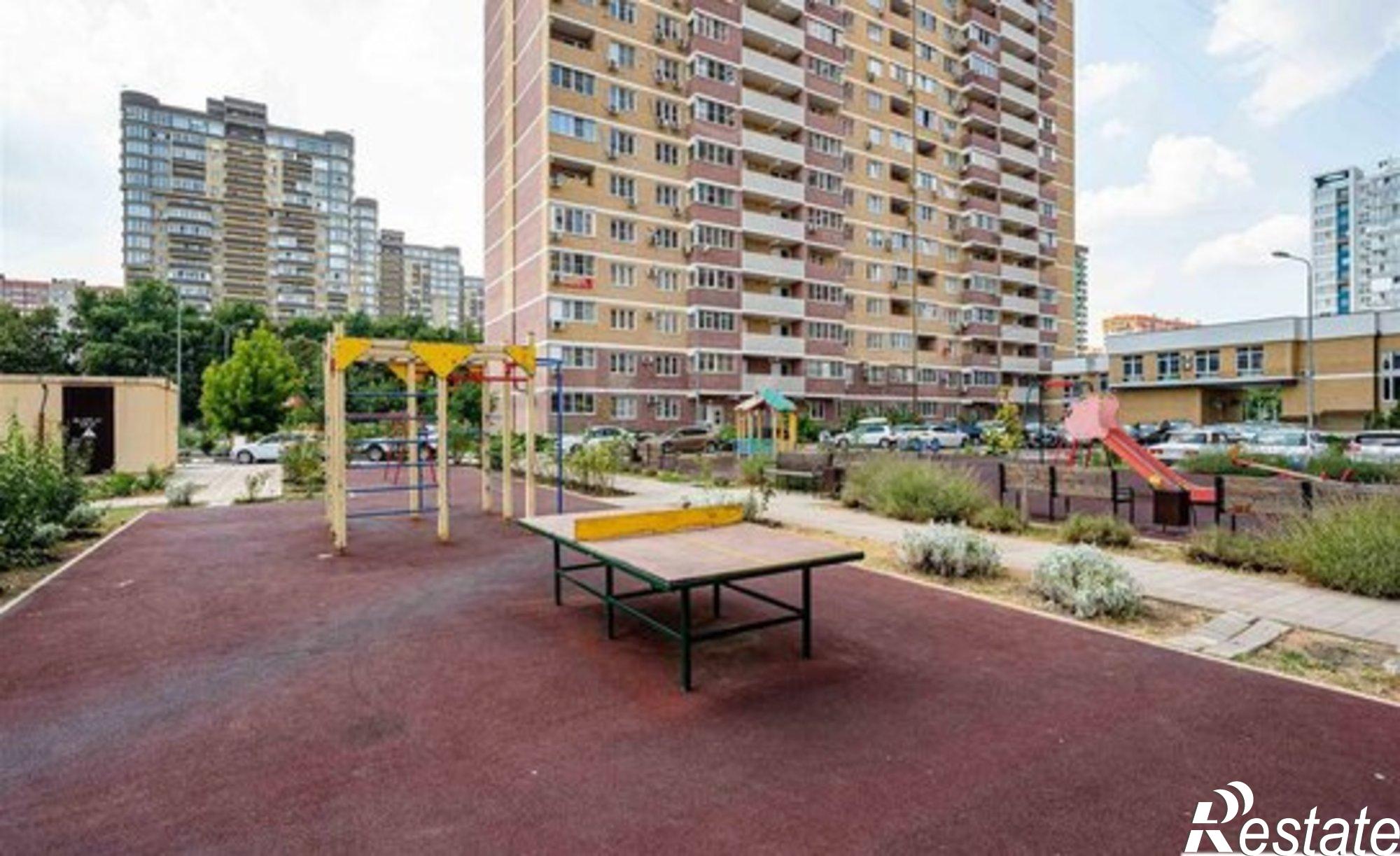 Купить квартиру за 10 000 000 рублей на ул Героев-Разведчиков, 11/5