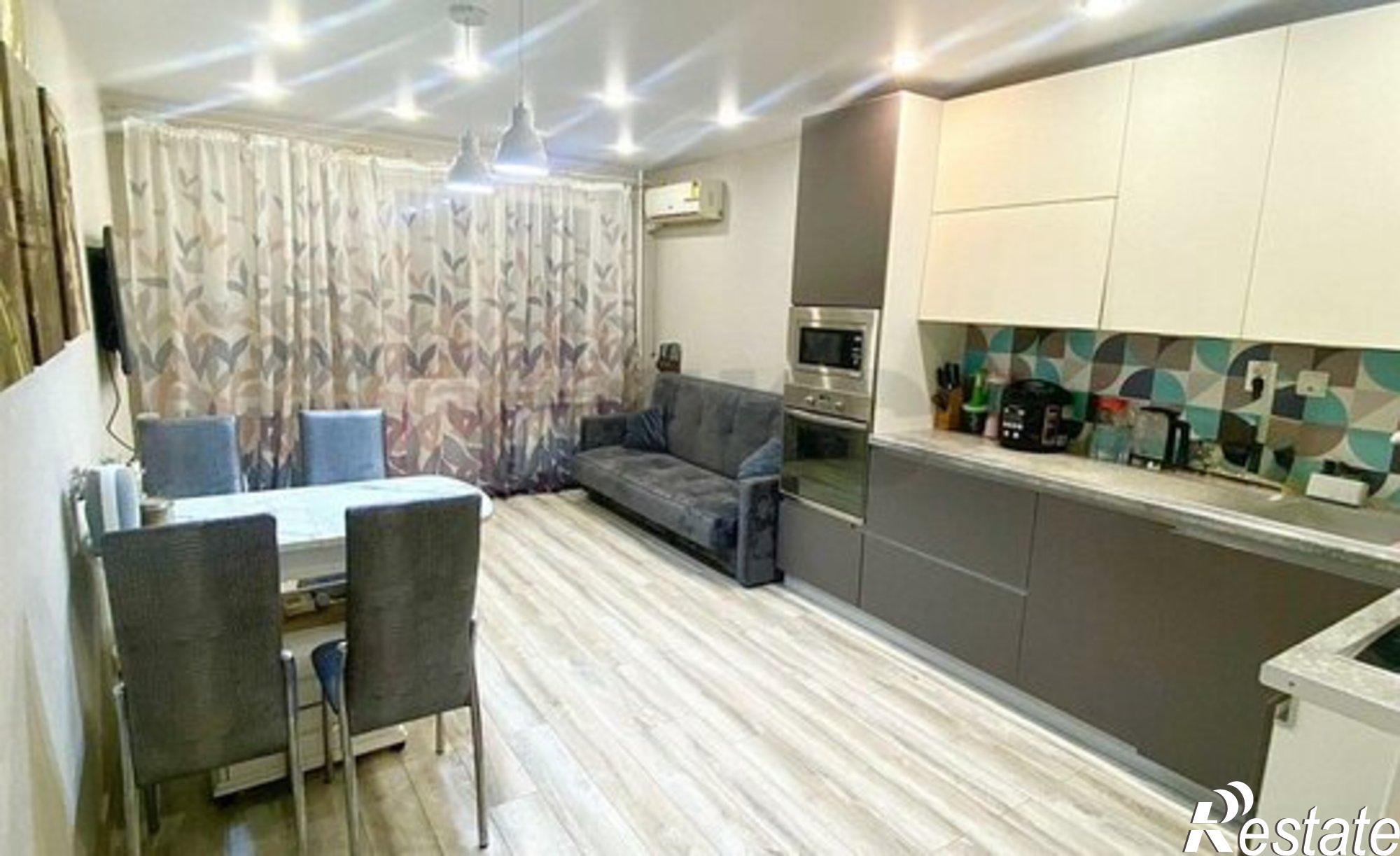 Купить квартиру за 8 700 000 рублей на ул 9-я Тихая, 13/1