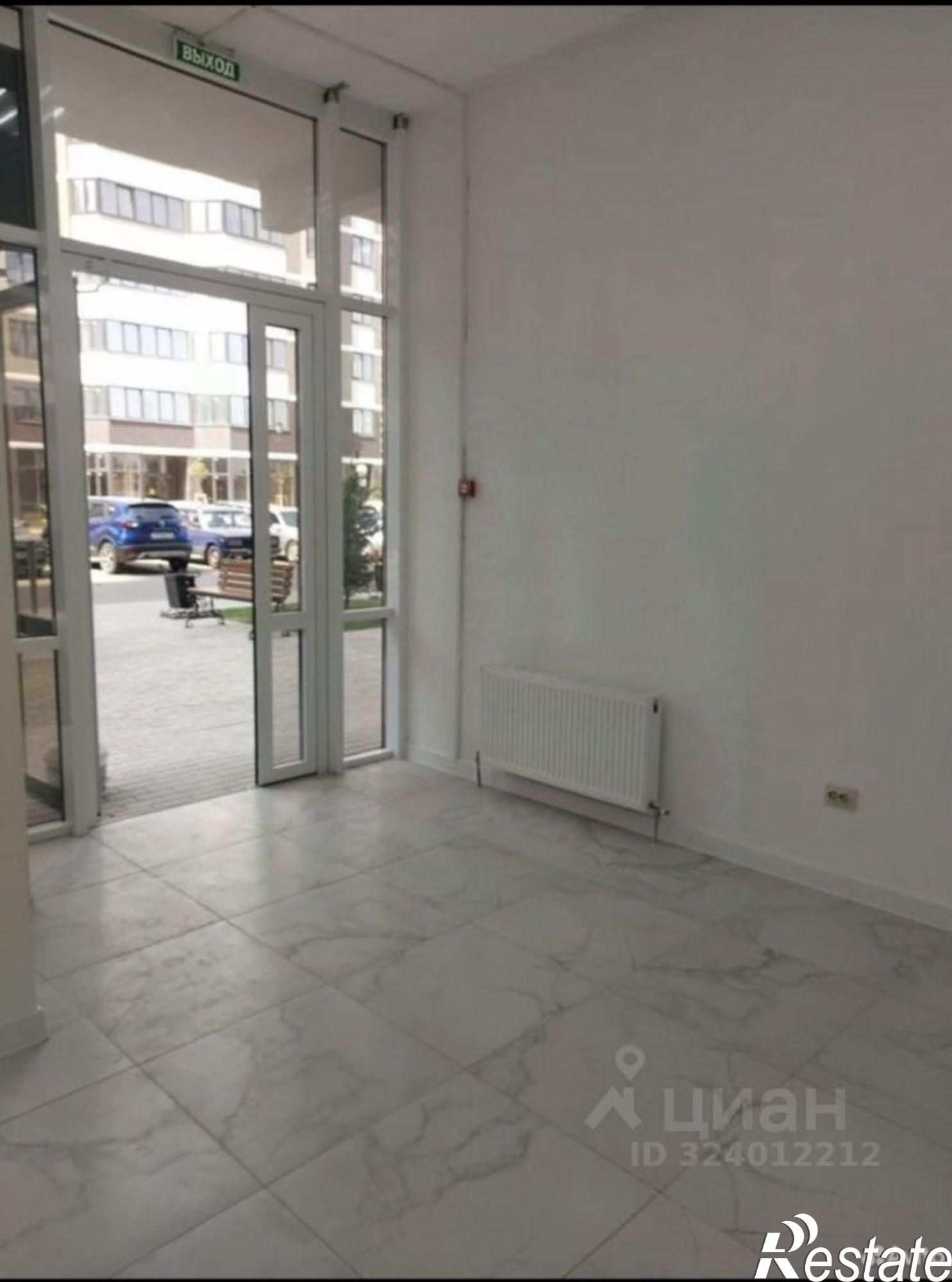 Сдать торговое помещение за 50 000 рублей на Адмиралтейский бульвар