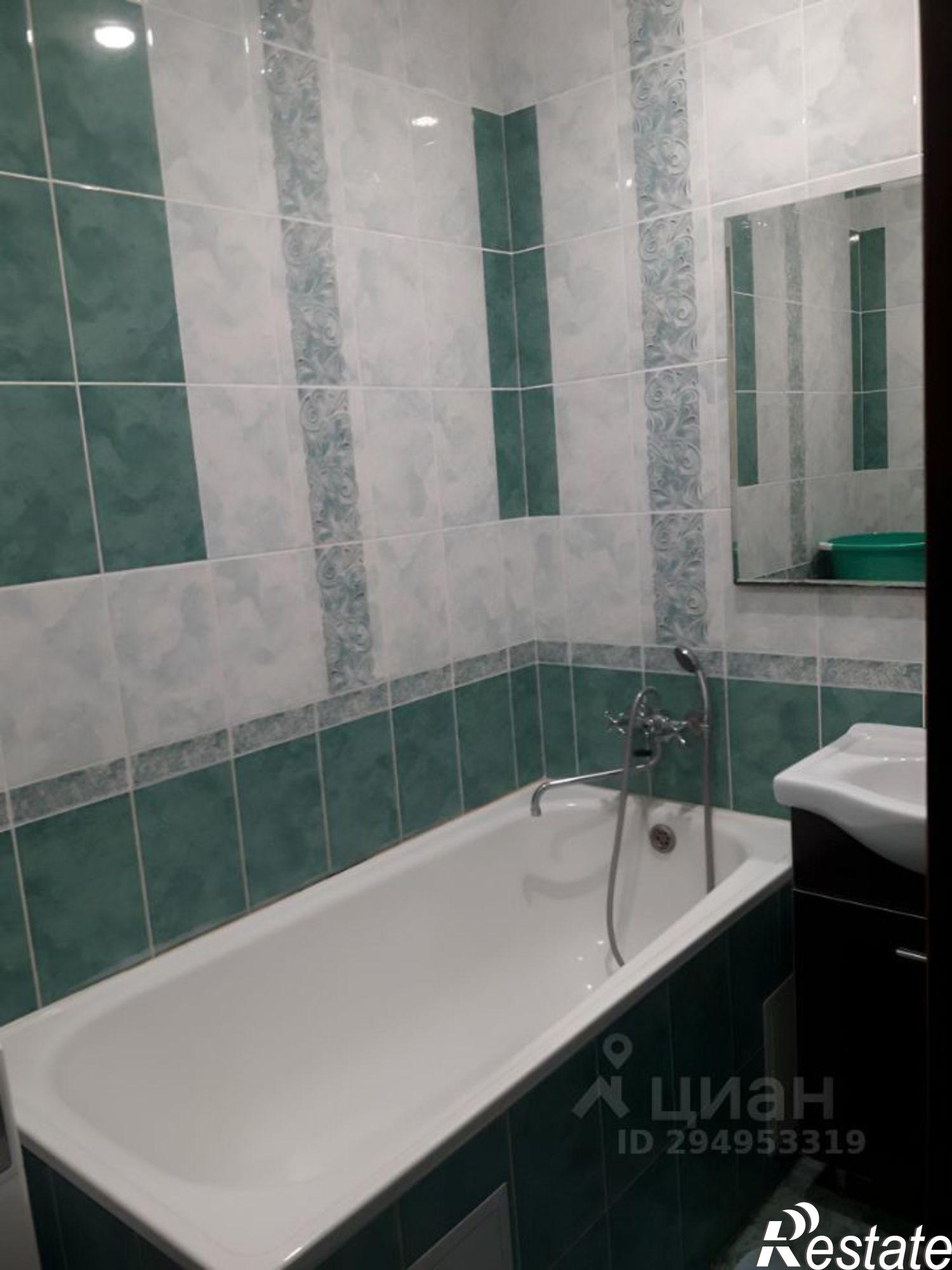 Сдать комнату за 10 000 рублей на ул Красных Партизан, 107